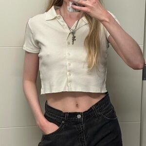 Brandy Melville white cropped collared button up tee